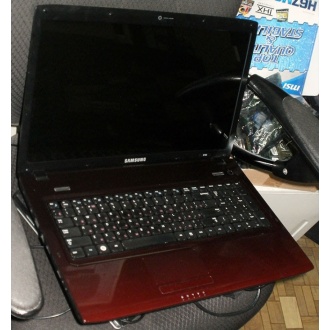 Ноутбук Samsung R780i (Intel Core i3 370M (2x2.4Ghz HT) /4096Mb DDR3 /320Gb /ATI Radeon HD5470 /17.3" TFT 1600x900) - Челябинск